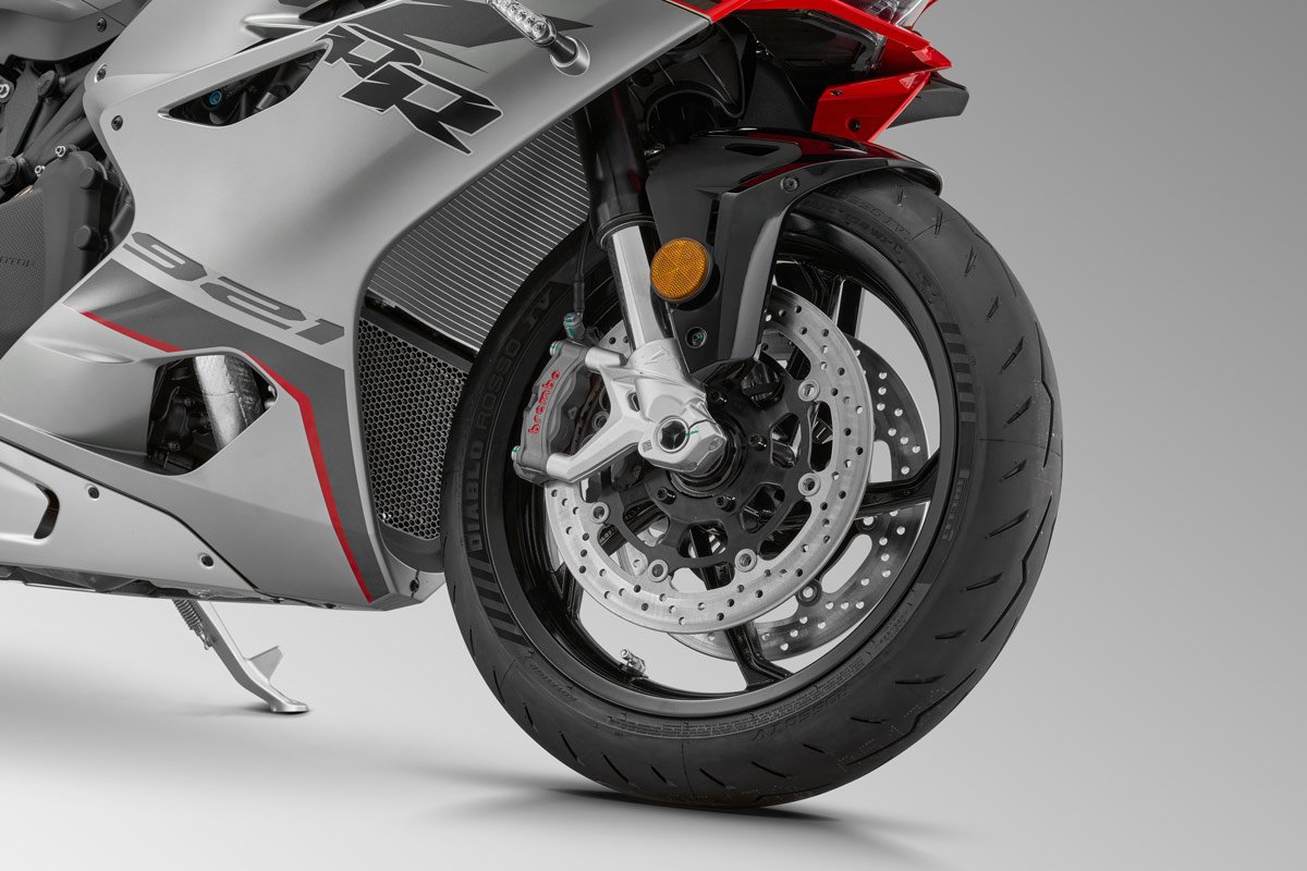 SRK 921RR — fotografija 4