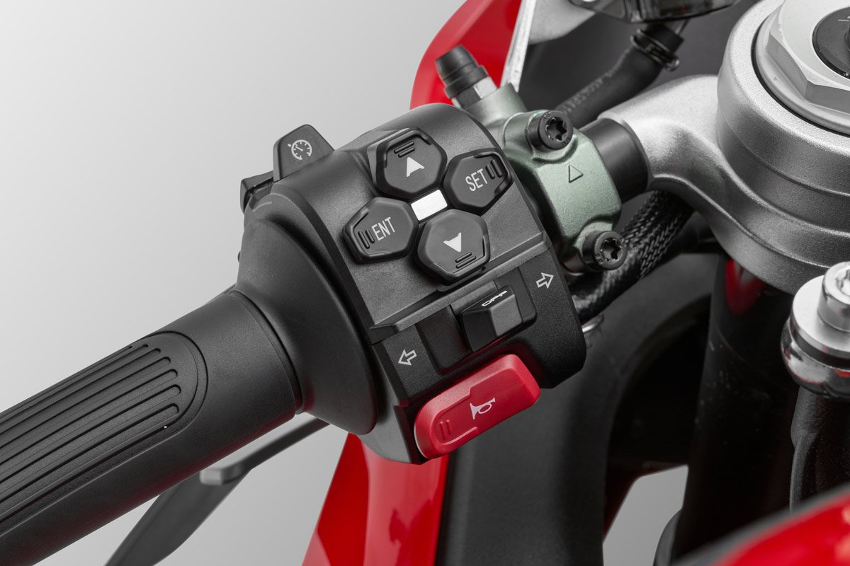 SRK 921RR — fotografija 8