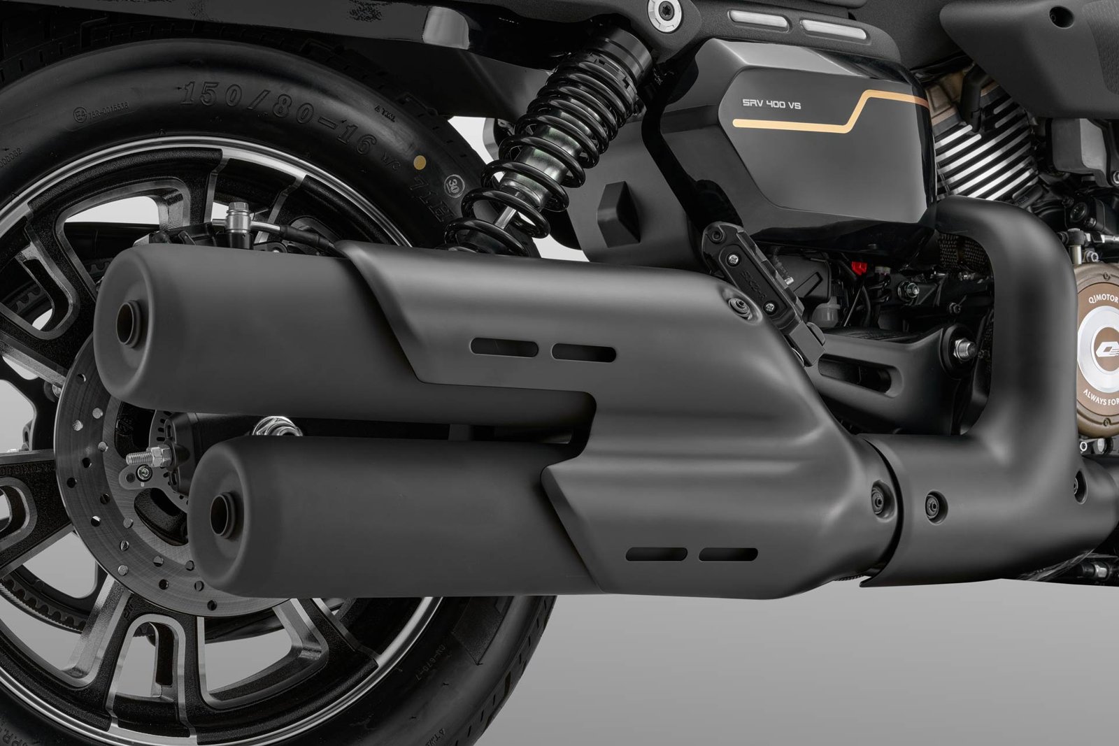 SRV 400VS — fotografija 11