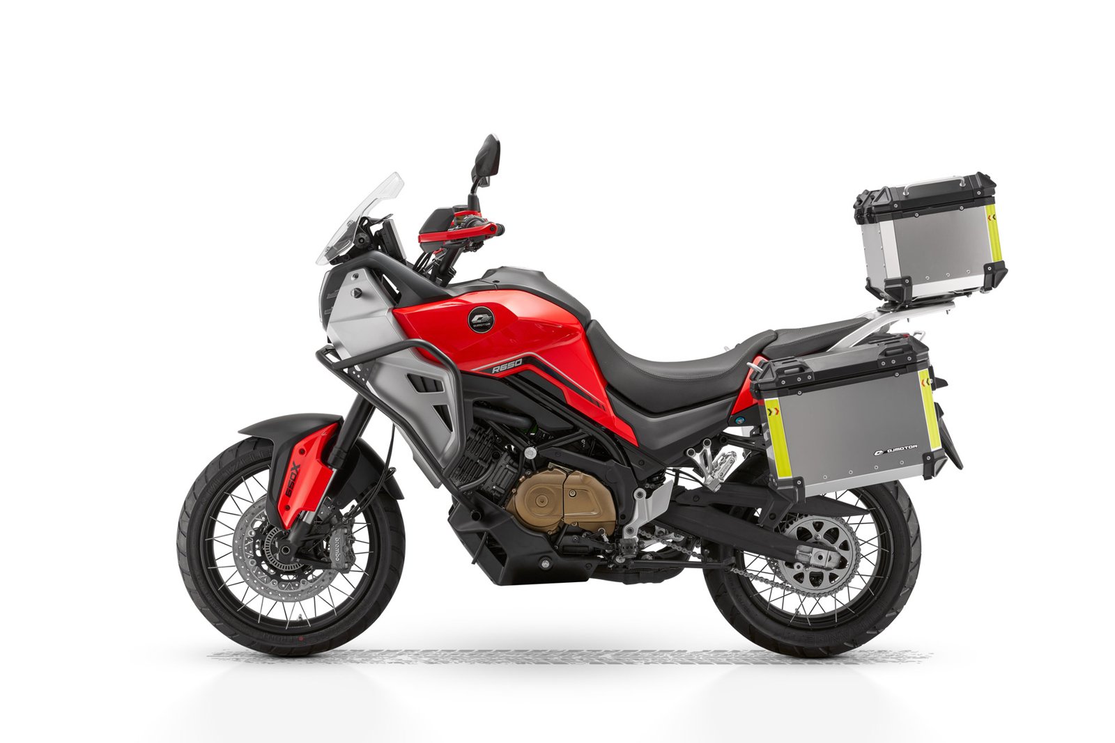SVT 650X — fotografija 6